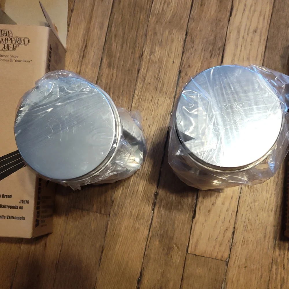 The Pampered Chef Valtrompia Redtube Flower And Star New In Package